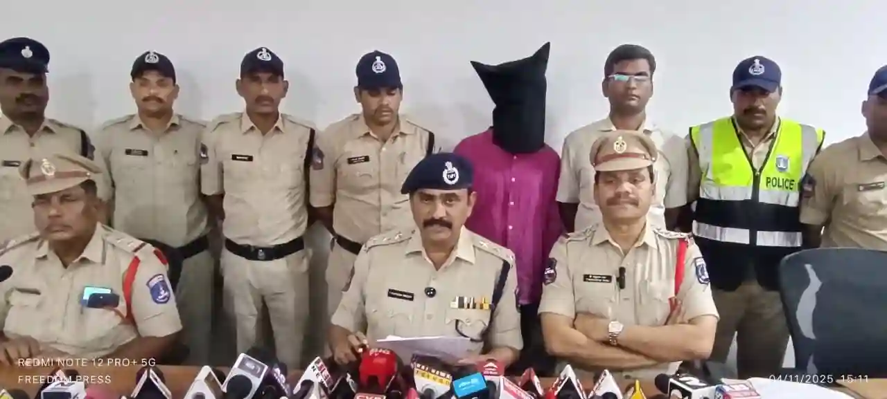 फुटपाथ पर हत्या करने वाला पहुंचा सलाखों के पीछे