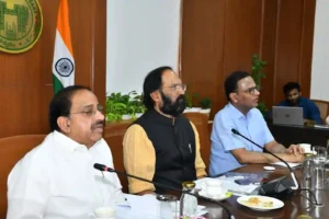 मंत्री उत्तम कुमार रेड्डी ने रिकॉर्ड धान खरीद की समीक्षा की