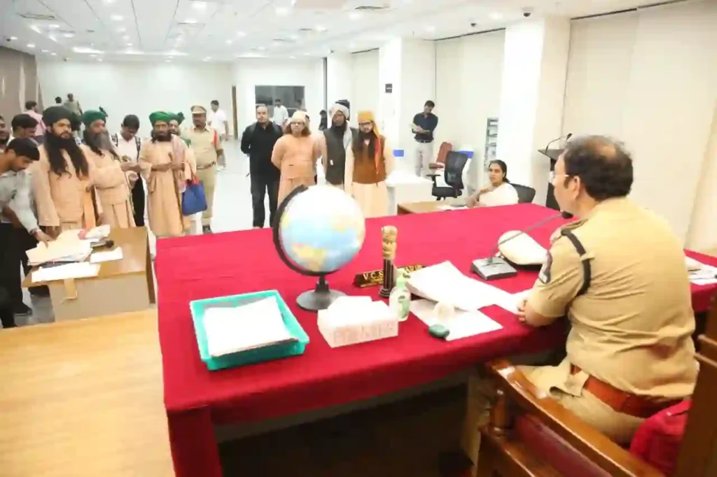 News Hindi : विशेष न्यायालय ने 10 प्रतिद्वंद्वी गिरोहों की गतिविधियों को रोकने  के लिए ठोस कार्यवाही की