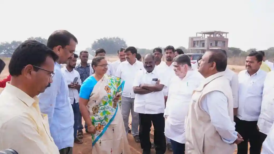 हुस्नाबाद में मुख्यमंत्री की यात्रा को लेकर तैयारियां तेज, मंत्री ने जायजा लिया