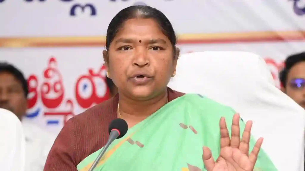 News Hindi : बीसी आरक्षण मामले पर मंत्री सीतक्का का बीआरएस पर तीखा हमला