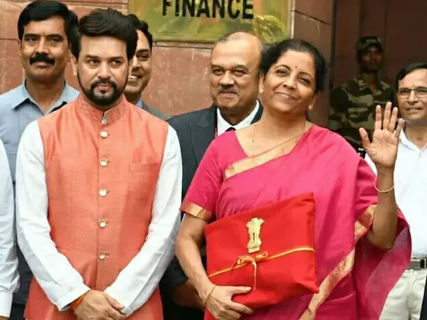 Breaking News: Budget: निर्मला सीतारमण रचेंगी लगातार 8 बजट का इतिहास