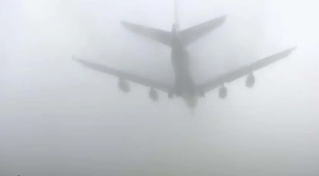 Delhi- कैट-3 सिस्टम से कम विजिबिलिटी में भी सुरक्षित लैंडिंग संभव