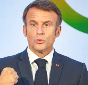 चीन दौरे में मैक्रों का सख्त रुख, जिनपिंग को दिया कड़ा संदेश