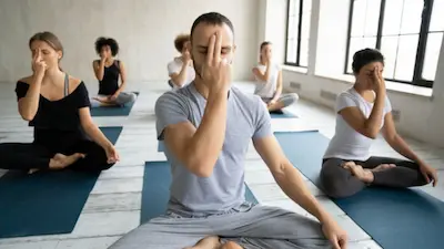 Latest Hindi News : Health-माइंडफुल ब्रीदिंग से तनाव और चिंता पर मिलेगा काबू