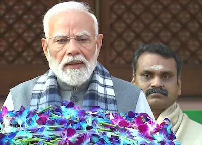 Latest Hindi News : PM Modi- प्रधानमंत्री मोदी का संदेश, संसद में ड्रामा नहीं, काम पर ध्यान दें