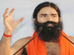 बाबरी शिलान्यास विवाद पर बाबा रामदेव बोले-‘बाबर का महिमामंडन गद्दारी’