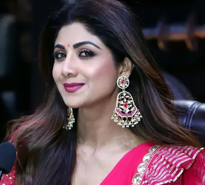 SHILPA-शिल्पा शेट्टी के घर रेड की खबरों को लीगल टीम ने बताया भ्रामक