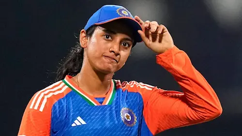 Smriti Mandhana: शादी टूटने के बाद पब्लिक इवेंट में दिखीं स्मृति मंधाना