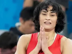 पहलवान विनेश फोगाट की मैट पर वापसी