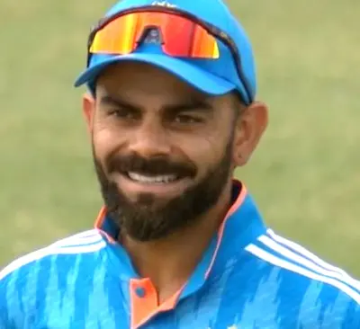 Latest Hindi News : इरफान पठान का दावा- तीसरे वनडे में भी शतक जमाएँगे विराट