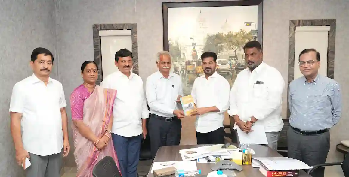 मेड़ारम विकास कार्यों पर मुख्यमंत्री की सख्त चेतावनी, तय समय पर कार्य पूरा करने के निर्देश