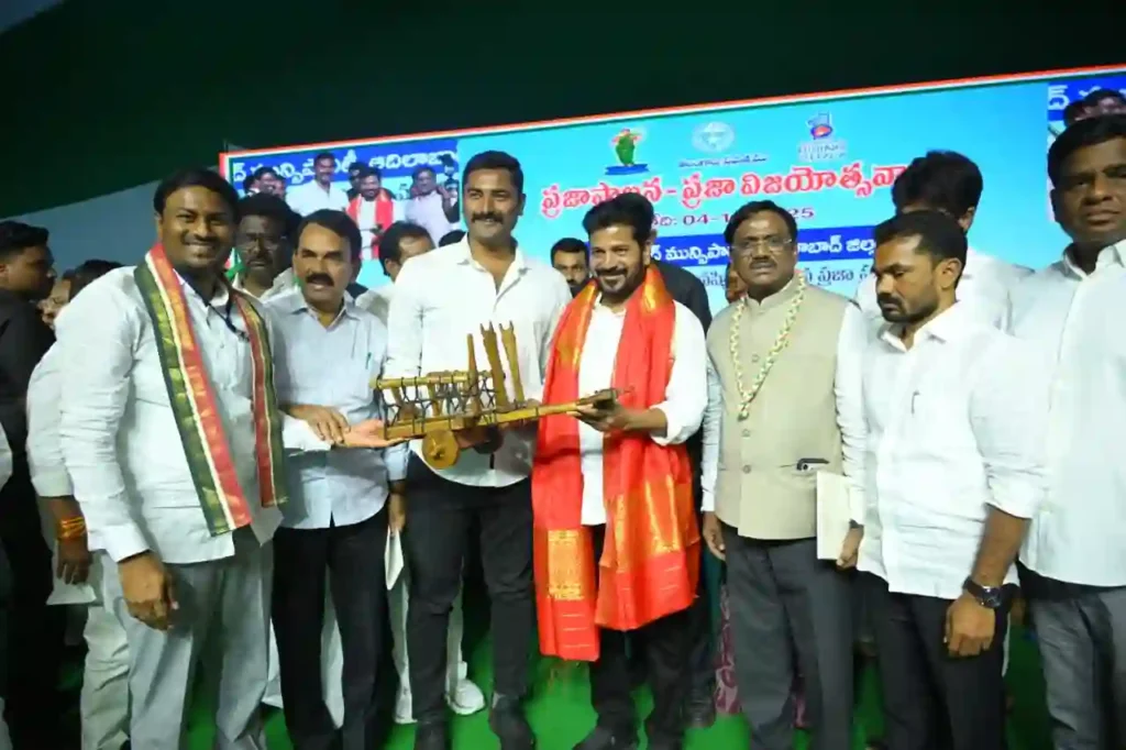 News Hindi : विकास और कल्याण कार्यों को गरीबों तक पहुँचाना प्राथमिकता – रेवंत रेड्डी