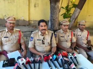 सौतेले बेटे को मौत के घाट उतारने वाला गिरफ्तार