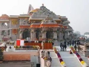 अयोध्या ने लिखी विकास की महागाथा, पर्यटन में बना कीर्तिमान