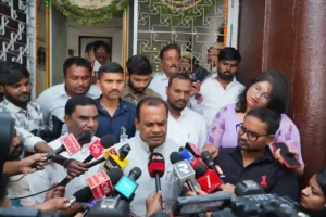 तेलंगाना में पवन कल्याण की फिल्मों की रिलीज़ रोकी जा सकती है- कोमटिरेड्डी