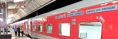 Latest Hindi News : इंडिगो संकट के बीच रेलवे का बड़ा कदम, 37 ट्रेनों में 116 अतिरिक्त कोच