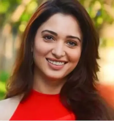 Mumbai- मेहनत और टैलेंट से तमन्ना भाटिया ने रचा नया इतिहास