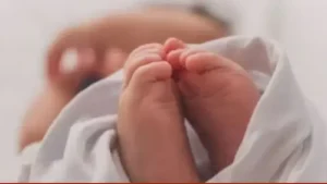 करवट लेते समय हुआ हादसा, 23 दिन के मासूम ने तोड़ा दम