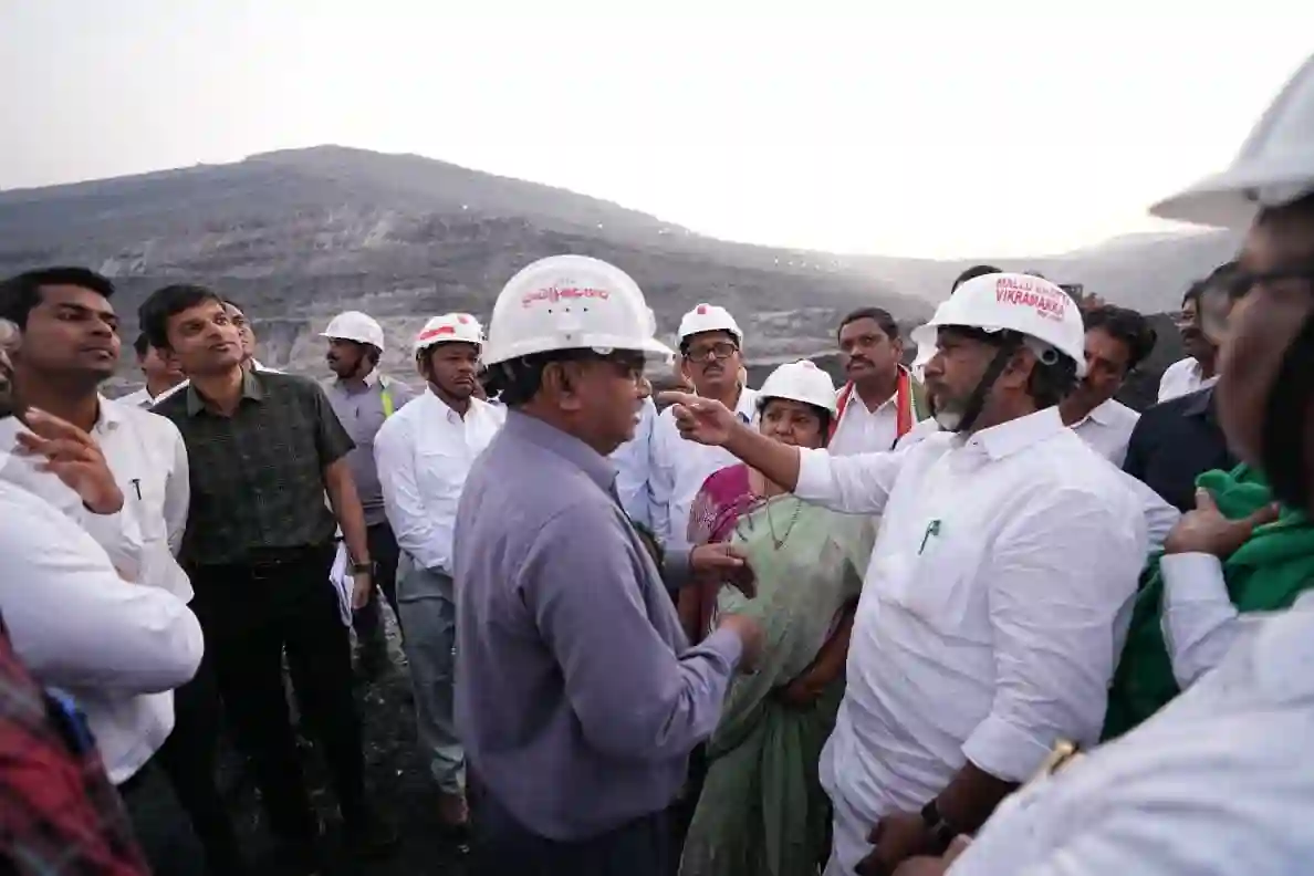 जनसमर्थन से बीआरएस नेताओं को जवाब देंगे – भट्टी विक्रमार्क