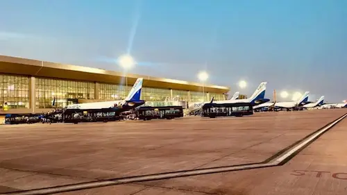 Latest News : लखनऊ में फ्लाइट का इंतजार करते हुए हार्ट अटैक