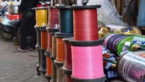 चाइनीज मांझा बेचने वालों पर पुलिस की कार्रवाई