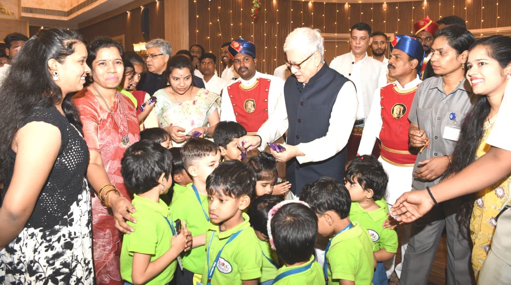 लोक भवन में नववर्ष का ओपन हाउस समारोह आयोजित