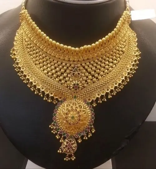 Gold: सोना-चांदी ऐतिहासिक ऊंचाई पर