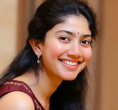 Mumbai- साउथ की अदाकारा साई पल्लवी बॉलीवुड में धमाकेदार एंट्री को तैयार