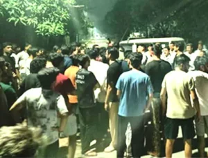 Varanasi- बीएचयू कैंपस में बवाल, दो हॉस्टल के छात्रों में मारपीट, एक की हालत गंभीर