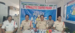 ‘अराइव–अलाइव’ में सड़क सुरक्षा नियमों का पालन करने की अपील