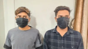 पुलिस ने सोने की चेन छीनने वाले दो आरोपियों को दबोचा