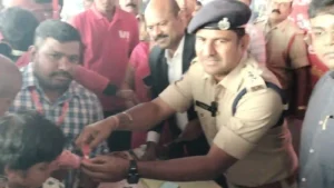 बच्चों की सुरक्षा हेतु रिस्टबैंड योजना शुरू