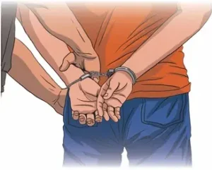 Bihar- पटना हॉस्टल से बमों का जखीरा मिला, 40 सुतली बम के साथ 7 छात्र दबोचे गए