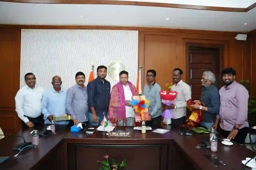 News Hindi : कोंडापुर में नई उद्योग इकाइयाँ उद्घाटन के लिए तैयार – श्रीधर बाबू