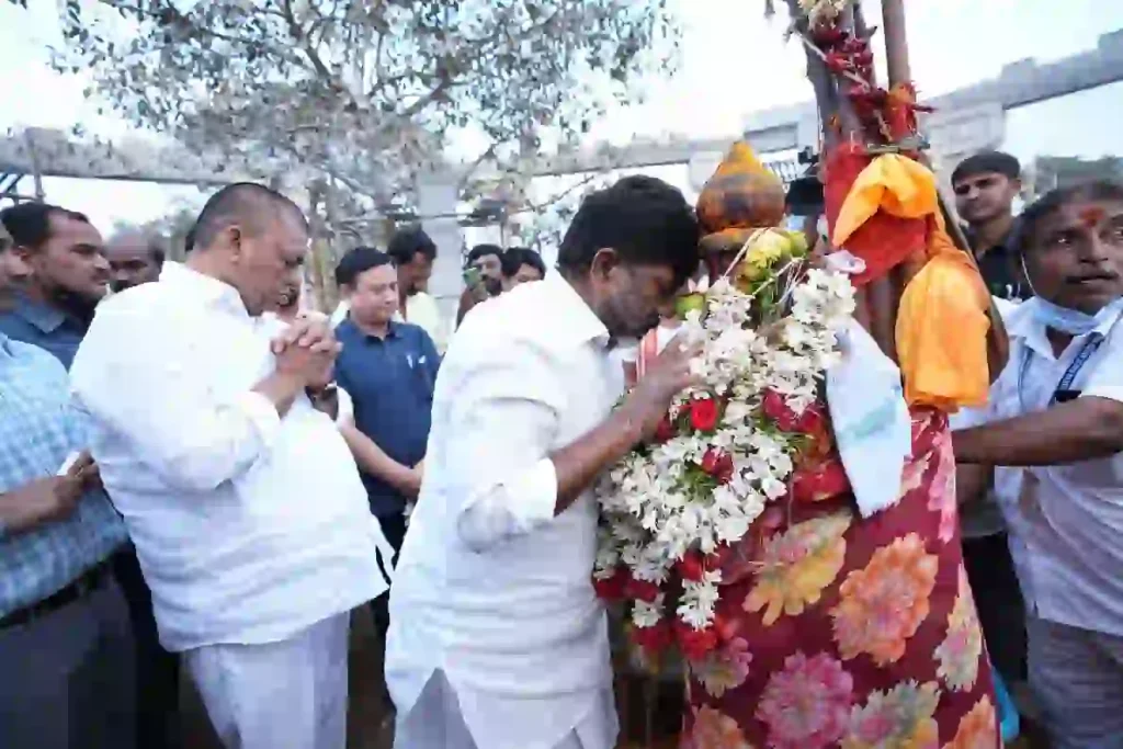 Jatara: मेडारम जातरा तेलंगाना की आत्म-सम्मान का प्रतीक – उप मुख्यमंत्री
