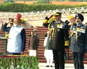 Republic Day-77वें गणतंत्र दिवस पर पीएम मोदी ने शहीद वीरों को दी श्रद्धांजलि