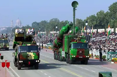 Republic Day- 77वें गणतंत्र दिवस परेड में ‘समृद्धि का मंत्र–आत्मनिर्भर भारत’ थीम की झलक