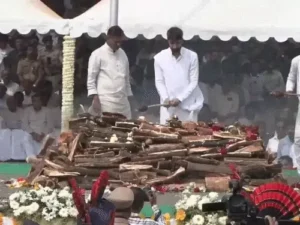 पंचतत्व में विलीन हुए अजित पवार