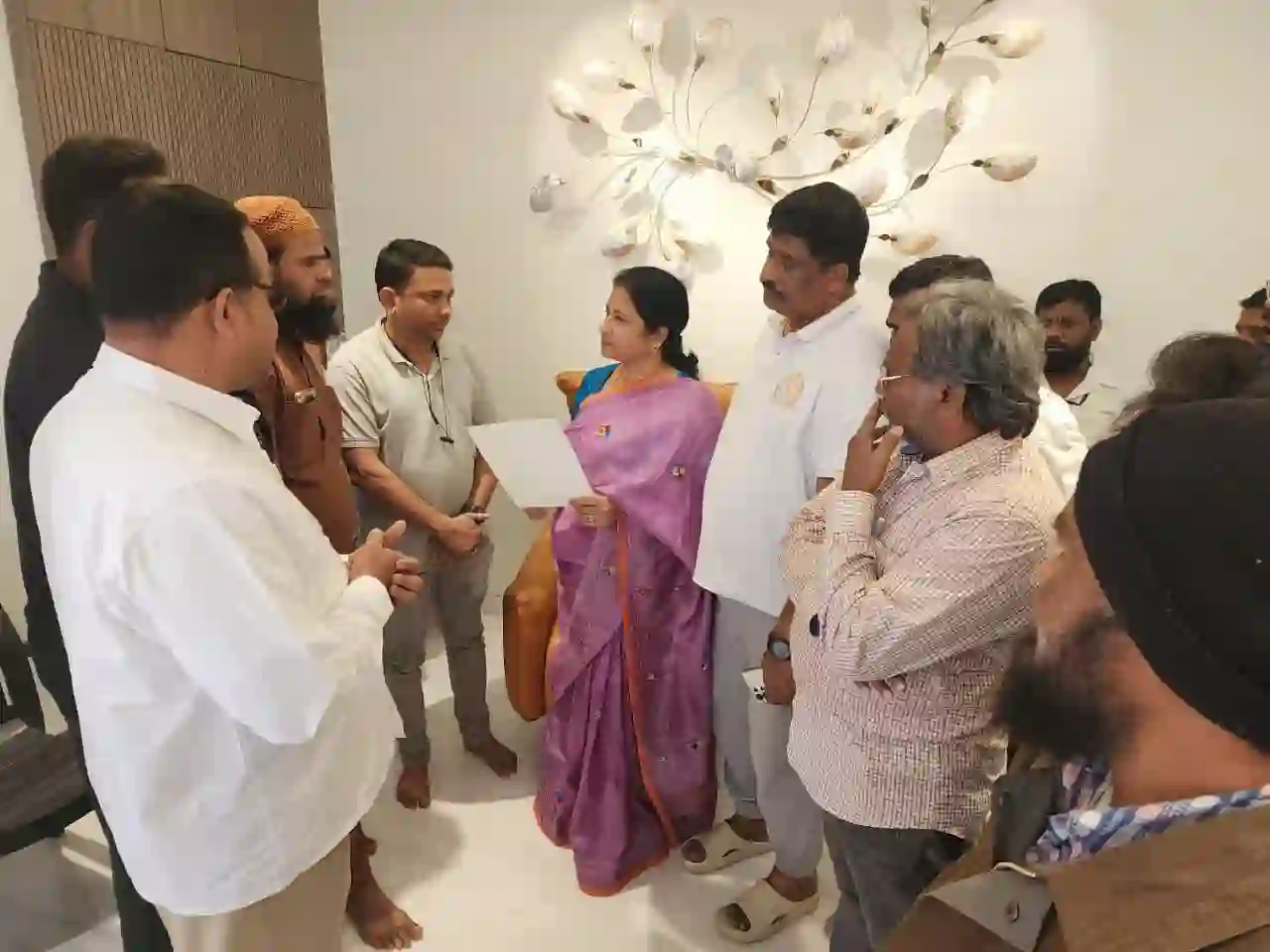 डिप्टी मेयर से मिले पदाधिकारी