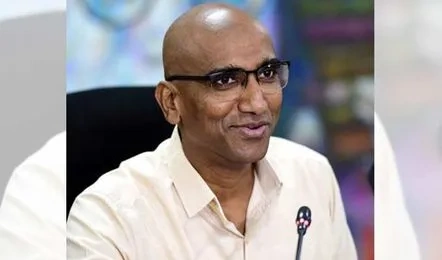 Hyderabad : पूर्व आईपीएस अधिकारी का एसआईटी नोटिस पर हमला