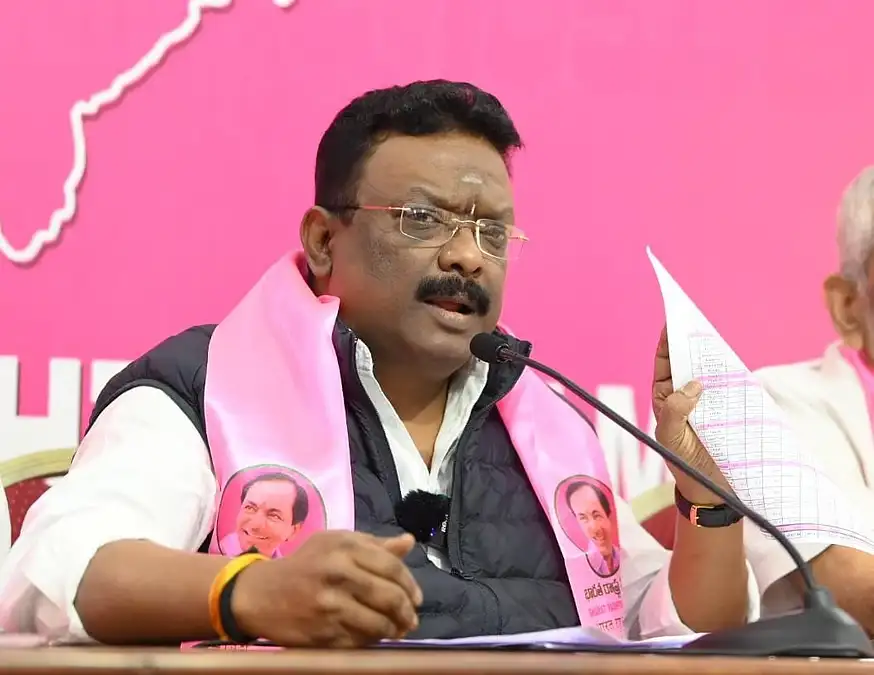 Politics : दलितों के खिलाफ बुलडोज़र का प्रयोग गलत – दासोजु श्रवण