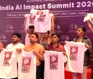 National- कोर्ट की सख्ती के बाद हरकत में पुलिस, यूथ कांग्रेस के 4 कार्यकर्ता हिरासत में