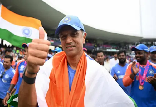 Sports- विश्वकप फाइनल में भारत-जिम्बाब्वे की टक्कर देखना चाहते हैं द्रविड़