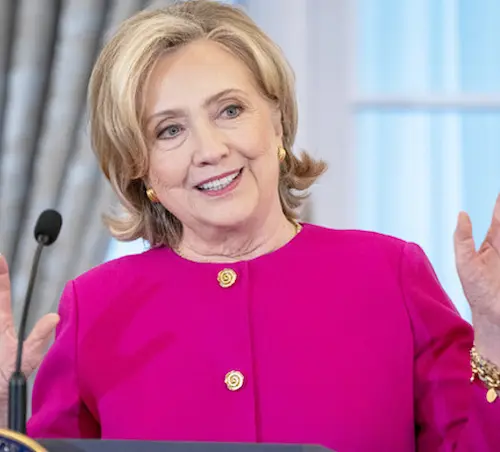 USA- हिलेरी क्लिंटन ने तोड़ी चुप्पी, एपस्टीन से किसी संबंध से किया इंकार