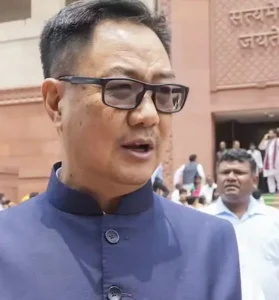 National- स्पीकर के चैंबर में हंगामा, रिजिजू का आरोप, कांग्रेस सांसदों पर बदसलूकी के आरोप