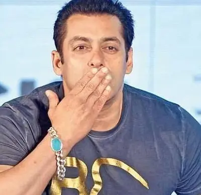 Mumbai- पिता की याद और विश्वास का प्रतीक है मेरा ब्रेसलेट- सलमान खान