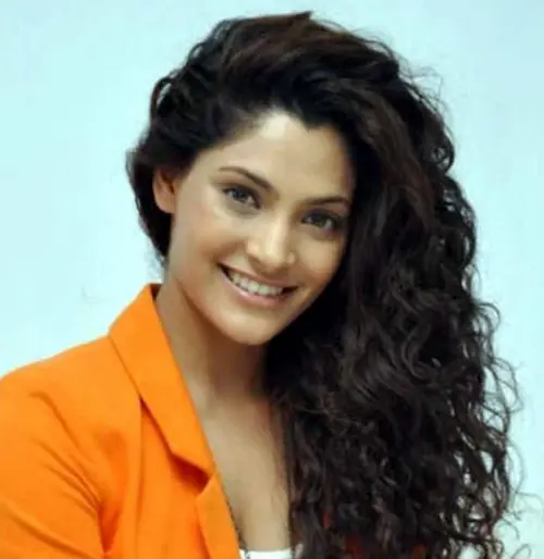 Mumbai- अनटाइटल्ड प्रोजेक्ट को लेकर सुर्खियों में सैयामी खेर