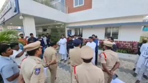 राउडी शीटर को डीसीपी राजेंद्रनगर ने दिया सुधार का संदेश