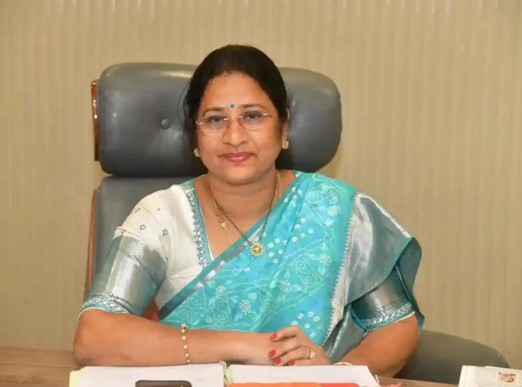 कार्यकाल